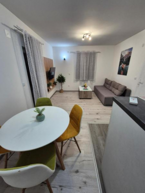 Apartment West Pazova